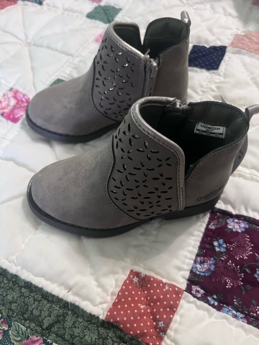 Oshkosh B'Gosh
Toddler Girls Estell Boots - Picture 4 of 9